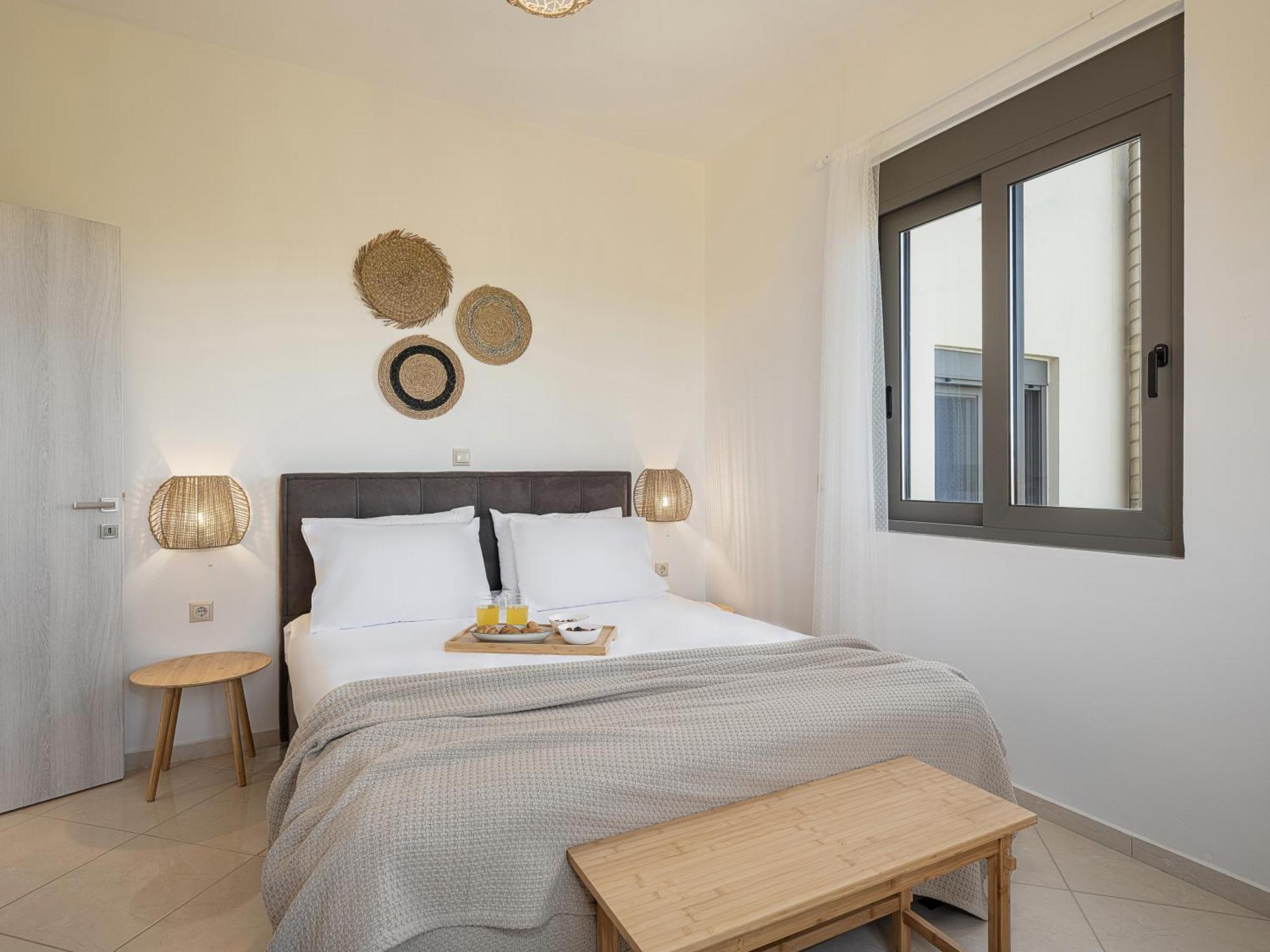 Sol Luxury Apartment - Close To The Beach With A Private Mini Pool Hriszí Aktí Haniá Kültér fotó