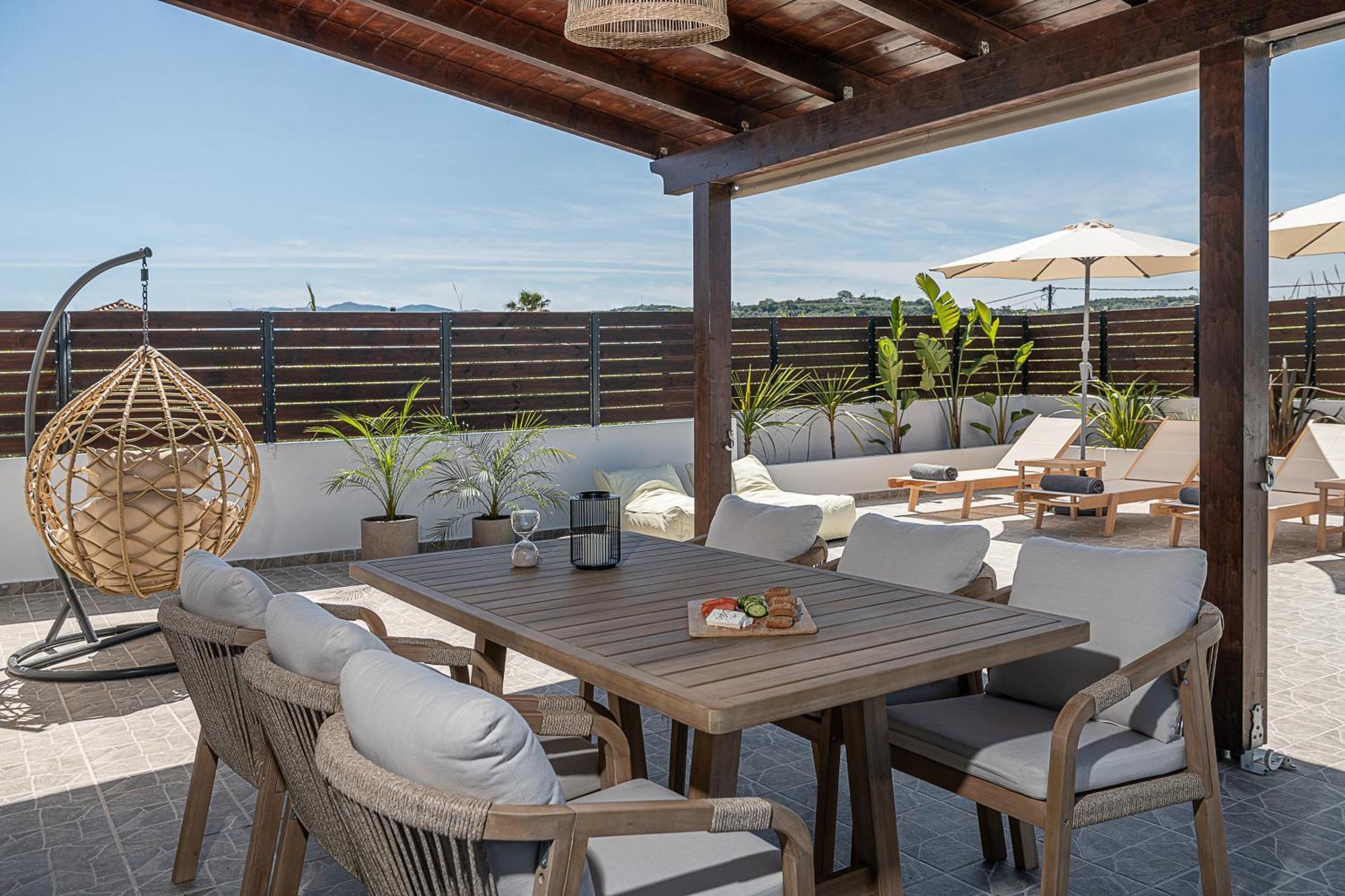 Sol Luxury Apartment - Close To The Beach With A Private Mini Pool Hriszí Aktí Haniá Kültér fotó